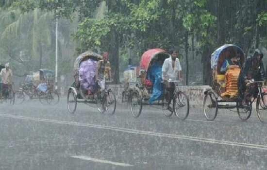 ৬ বিভাগে ভারী বৃষ্টির আভাস, কয়েক জেলায় অব্যাহত মৃদু তাপপ্রবাহ