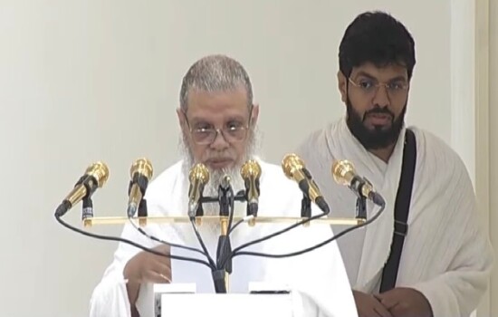 আরাফার ময়দান থেকে হজের খুতবা শুরু, বাংলাসহ ৫০ ভাষায় অনুবাদ সম্প্রচার