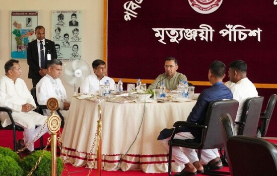 ঈদের দিনে সেনানিবাসে প্রধানমন্ত্রীর প্রীতিভোজ, ‘কাঙ্ক্ষিত বাংলাদেশ’ গড়তে সবার সহযোগিতা চাইলেন তারেক রহমান