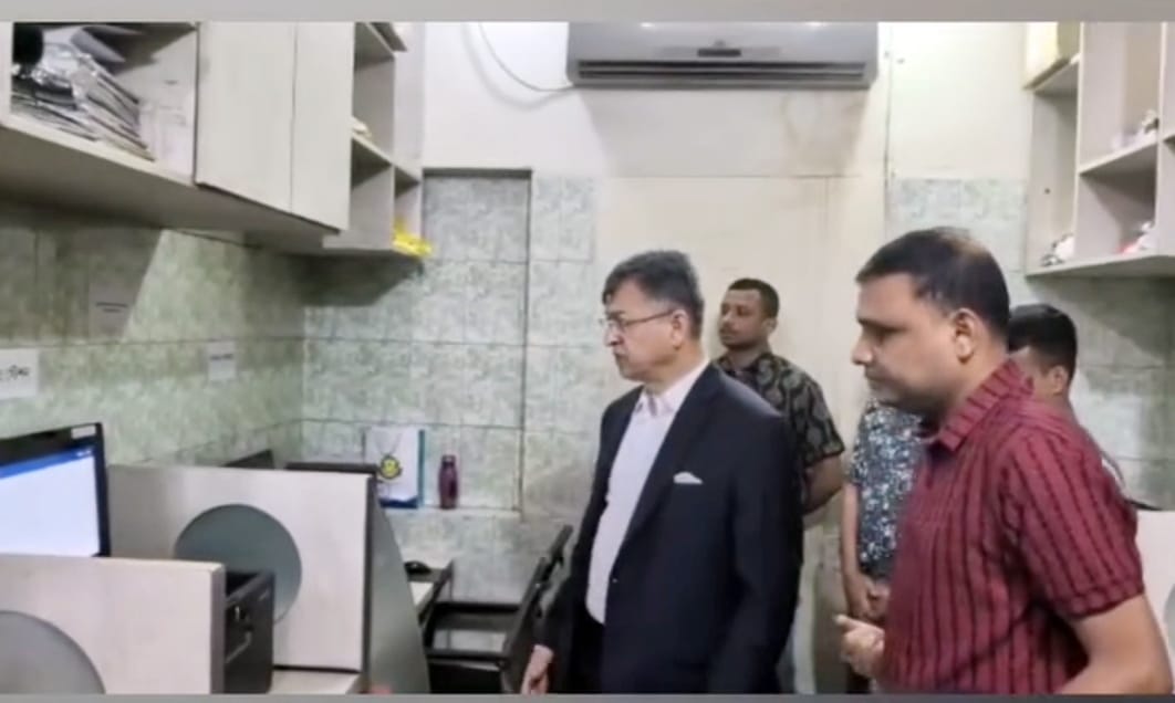 থানাকে দালালমুক্ত করতে কঠোর নির্দেশ স্বরাষ্ট্রমন্ত্রীর