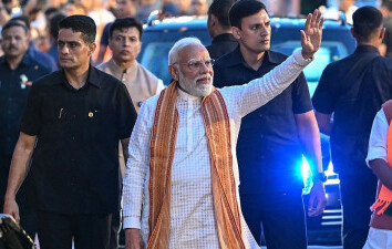পশ্চিমবঙ্গে ‘পদ্মফুলের উত্থান’, বিজেপির সদর দপ্তরে মোদির বিজয়বার্তা