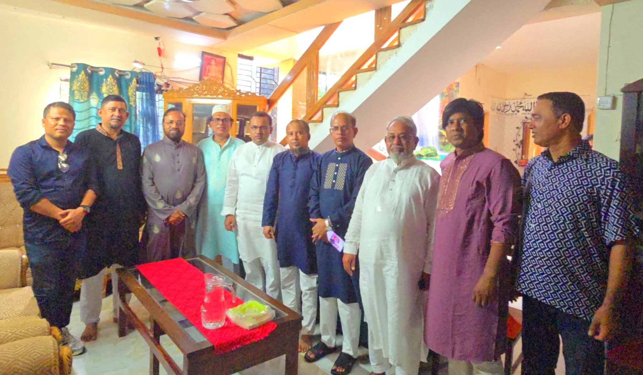 অসুস্থ বিএনপি নেতা সুমনের খোঁজ নিতে বাসভবনে ড. খন্দকার মারুফ হোসেন